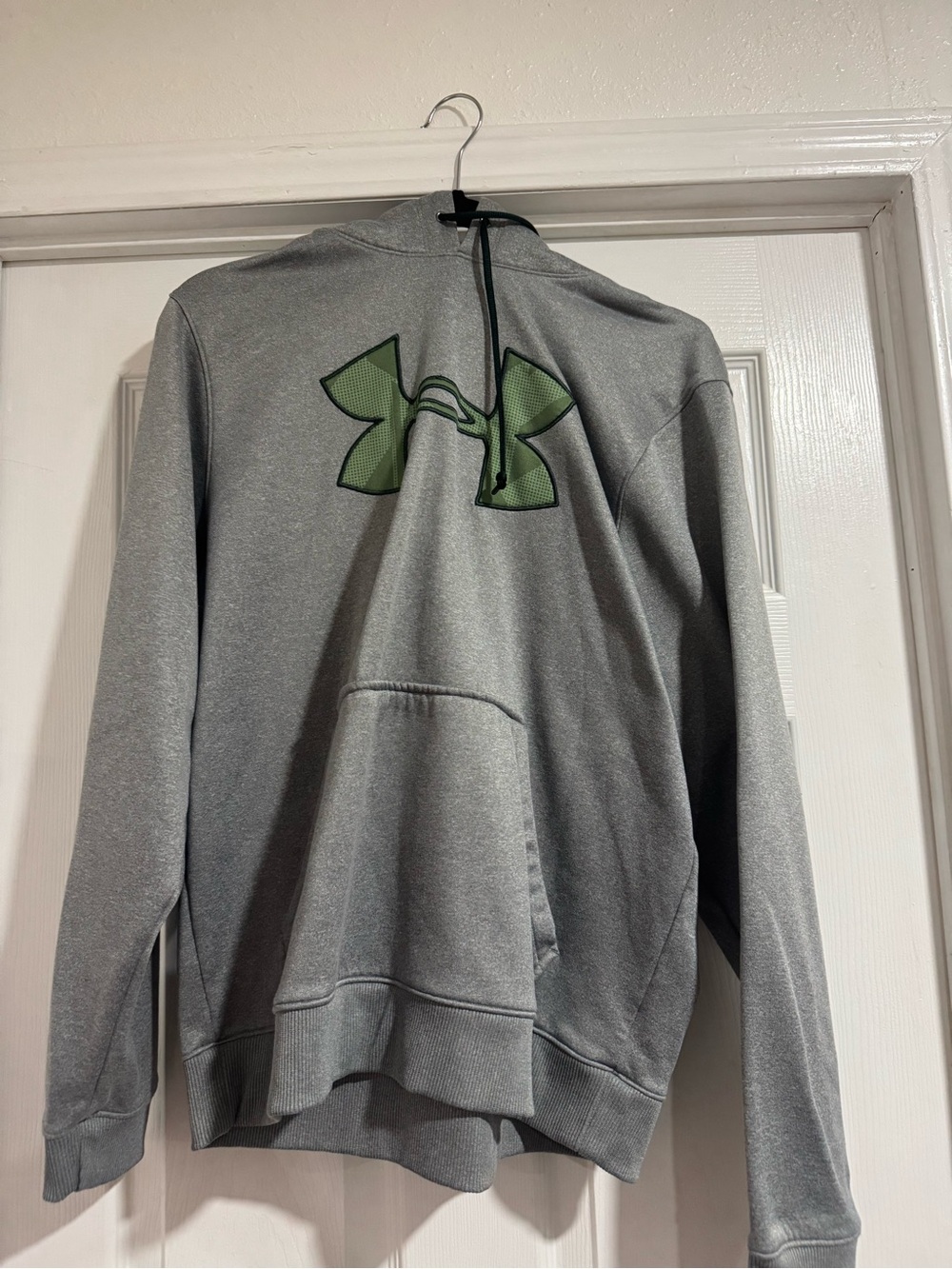 Under Armour Men's Gray Crewneck Sweatshirt with Green Logo